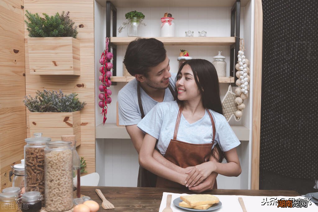 订婚没有结婚证男生想同居正常吗 订婚后可以同居吗