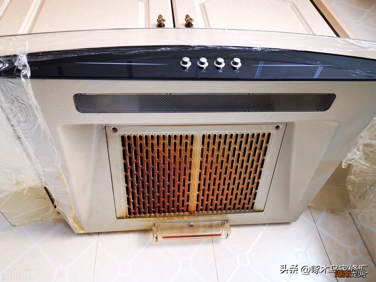 油烟机如何保养与清洗效果好 家用油烟机多久清洗一次最好