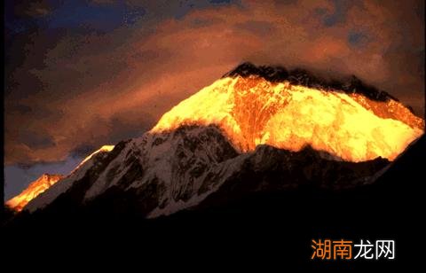 喜马拉雅山脉是怎样形成的 喜马拉雅山脉的简介资料