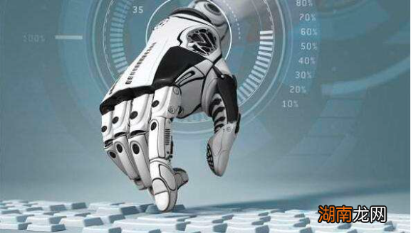 狗的训练方法可帮助研究人员教机器人学习新技巧