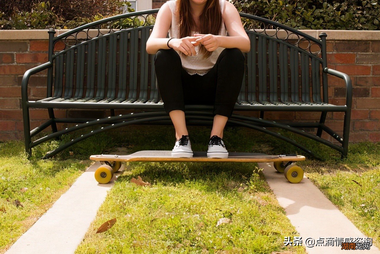 盘点腹黑女人的四大特征 腹黑的女生一般表现为什么