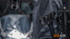 AI为选择性手术患者个性化医院选择