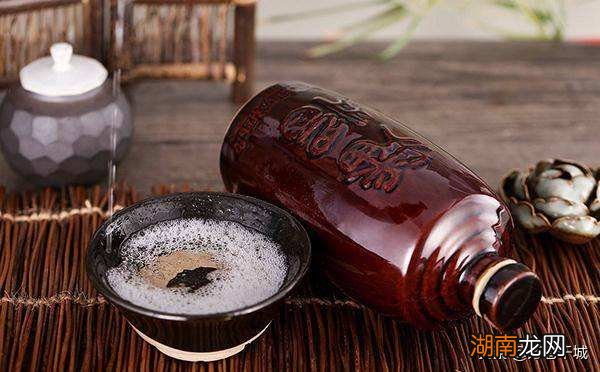 女儿红酒背后的故事及代表的意义 女儿红酒的来历