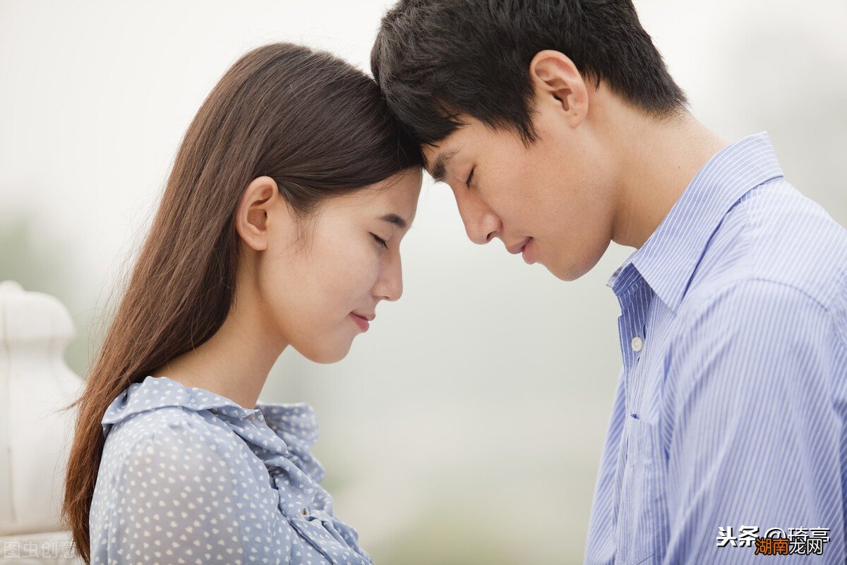 两个人相处久了没话题正常吗 没话聊是不是就代表不合适