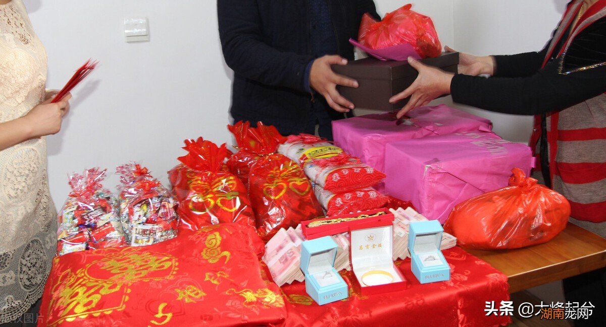 彩礼和嫁妆属于夫妻共同财产吗 彩礼和嫁妆是属于谁的