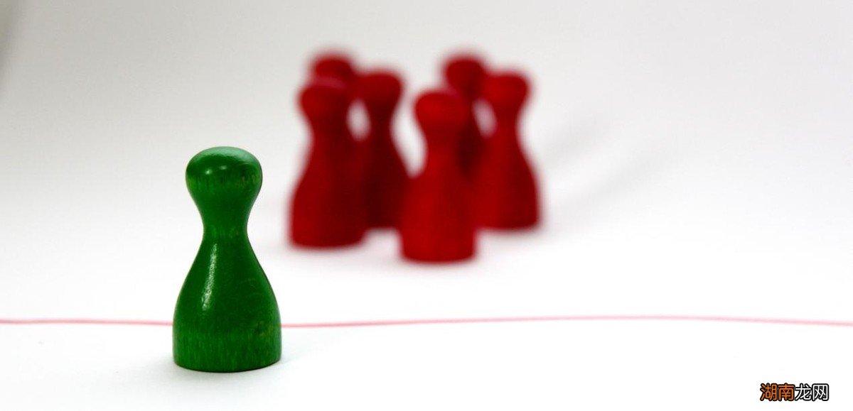 怎么理解一个世故的人有何表现 世故的人指什么样的人