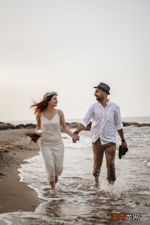 怎样让老婆承认出轨认错 妻子出轨了怎样才能让她承认