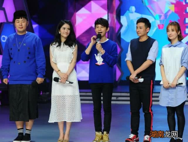 周深个人资料简介 周深多高真实身高多少