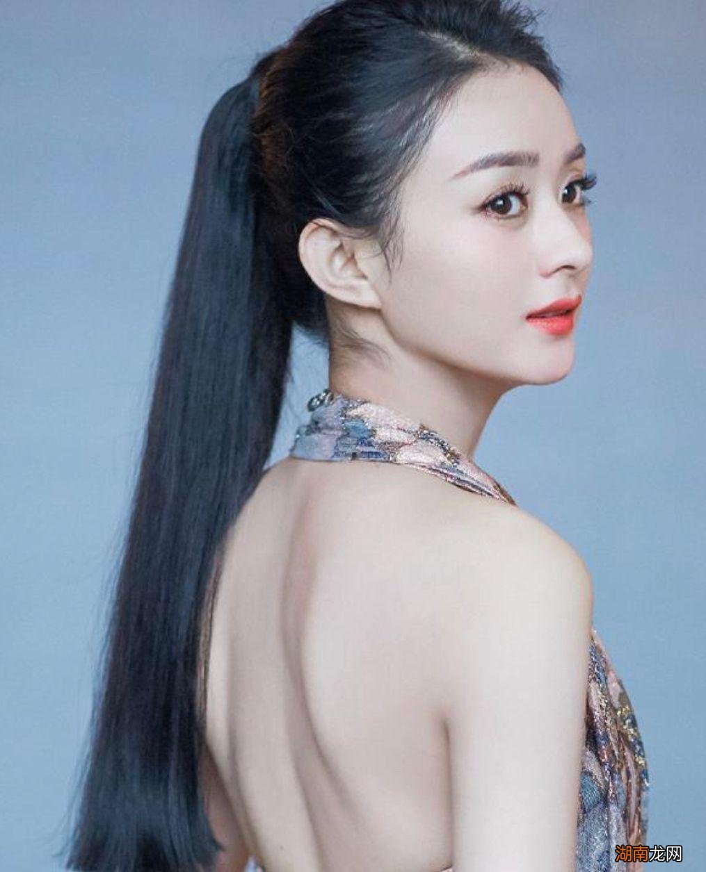 扎马尾好看又简单的教程 怎样扎马尾好看又洋气又蓬松