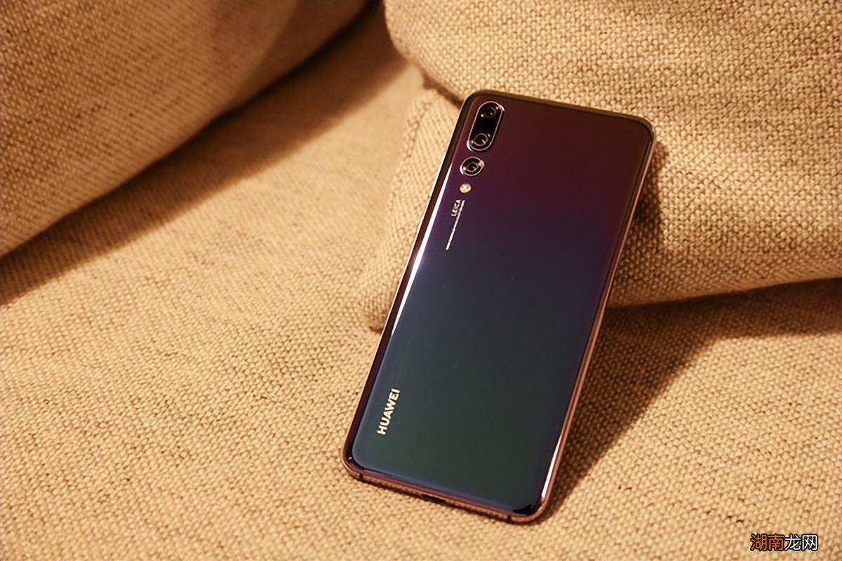 华为成功的四款机型 华为mate9pro配置参数对比