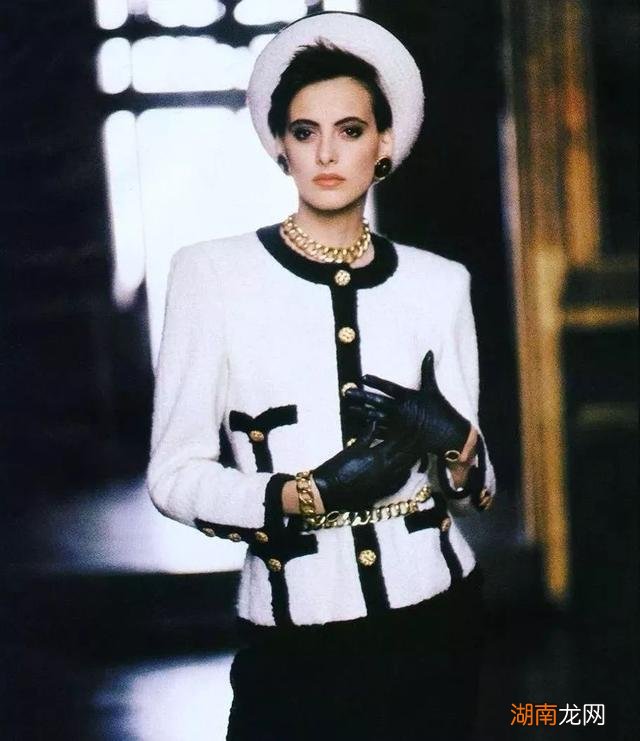 打造时髦轻奢时尚的小香风搭配 小香风是什么风格的衣服