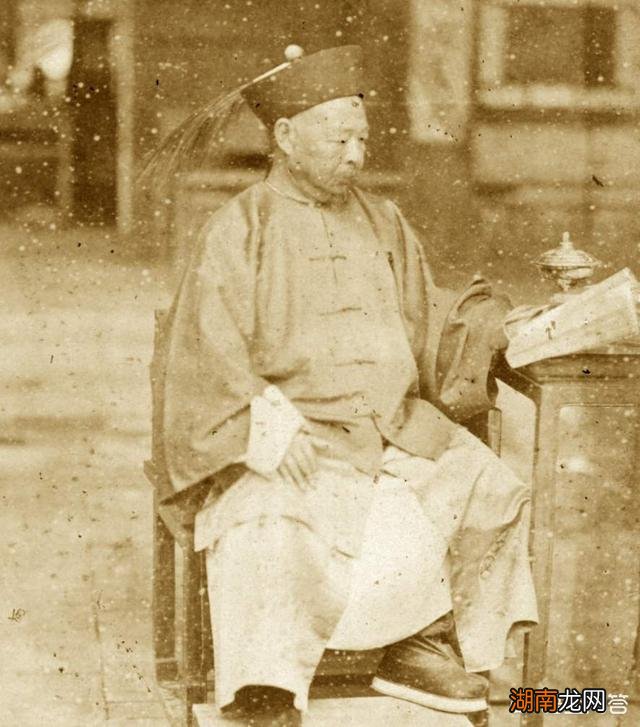 历史上左宗棠怎么评价曾国藩 左宗棠瞧不起曾国藩吗