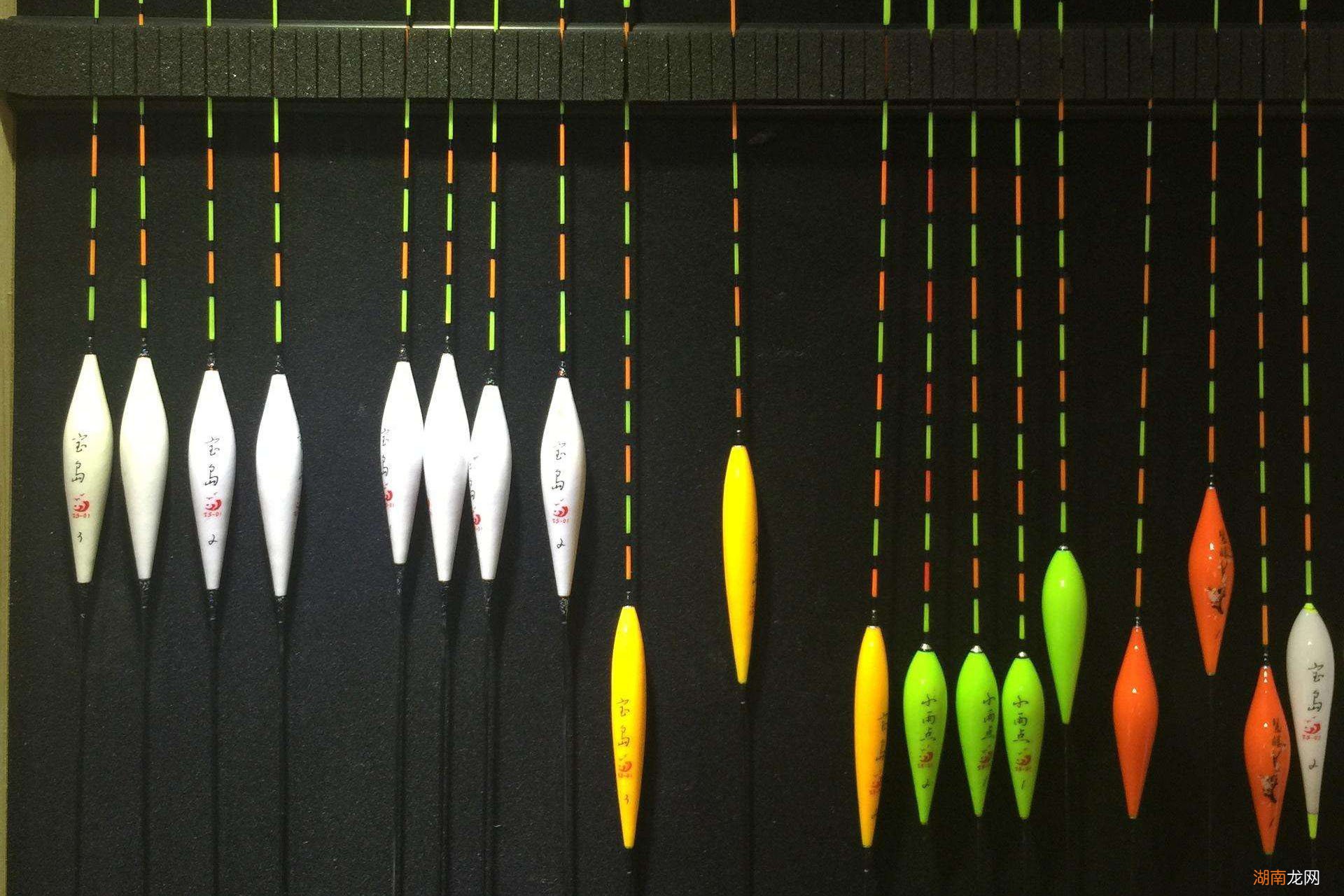 野钓鲫鱼用哪种鱼漂合适如何选择 钓鲫鱼用什么浮漂好