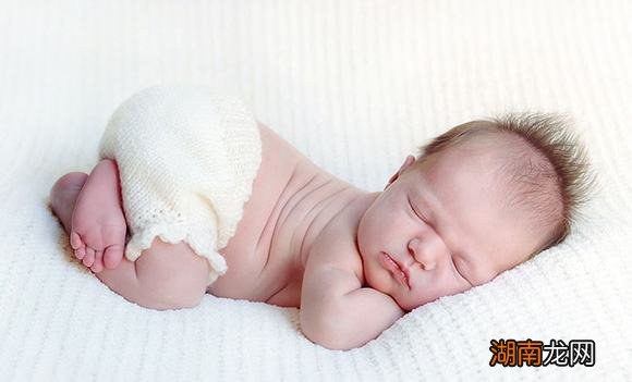 拆开的纸尿裤这样保存能用更长时间 纸尿裤有保质期吗