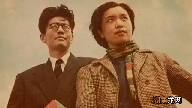 洪晃的母亲和父亲为什么离婚 洪晃是谁的女儿