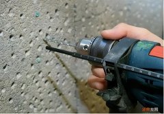 4种类型电钻的换钻头步骤 手电钻怎么换夹头图解