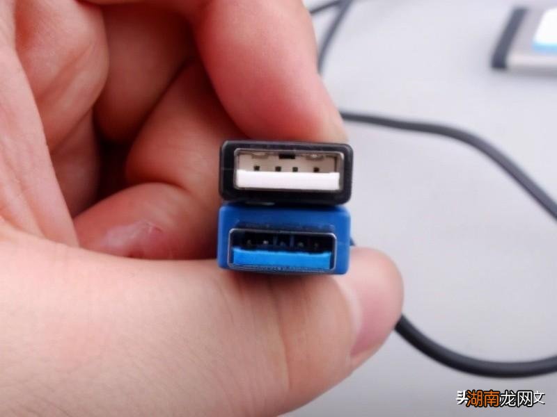 两种usb有什么区别 usb2.0和3.0的接口通用吗
