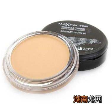 这样情况下化底妆必看技巧 没有美妆蛋怎么上粉底