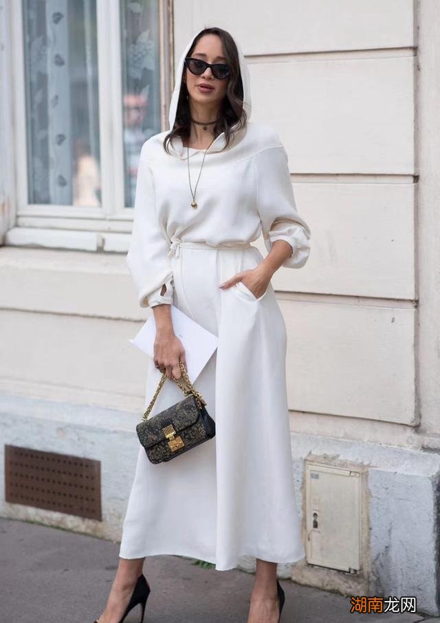 好看有风格的卫衣推荐 champion卫衣正品一般多少钱