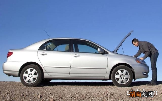 汽车起步熄火对车有伤害吗