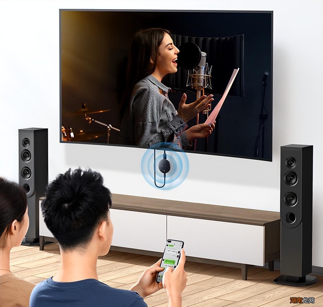 轻松搞定手机投屏电视的教程 如何投屏到电视机上全屏