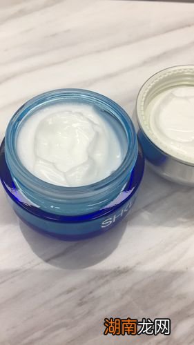 保湿霜的作用和功效