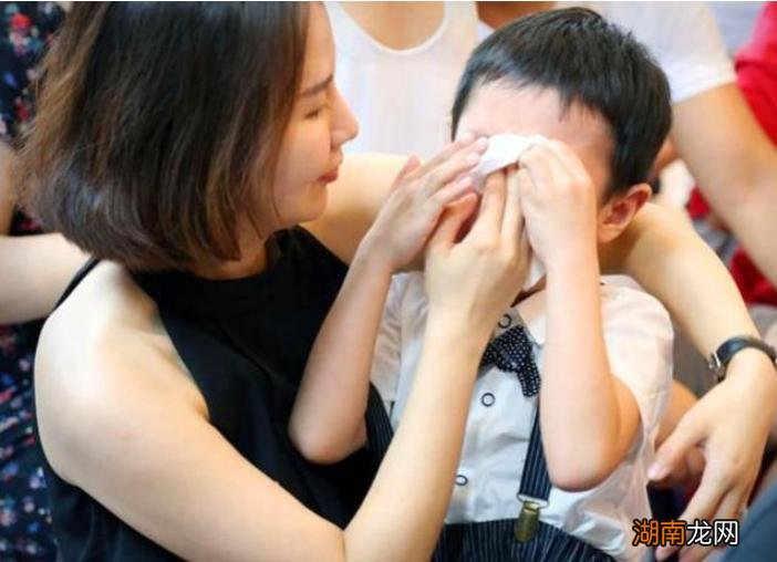 被父母骂得特别压抑怎么办 被吼叫的孩子心理恢复