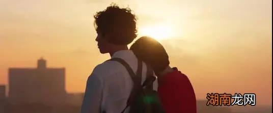 哄老公开心的三种方法 老公生气了怎么哄他原谅我