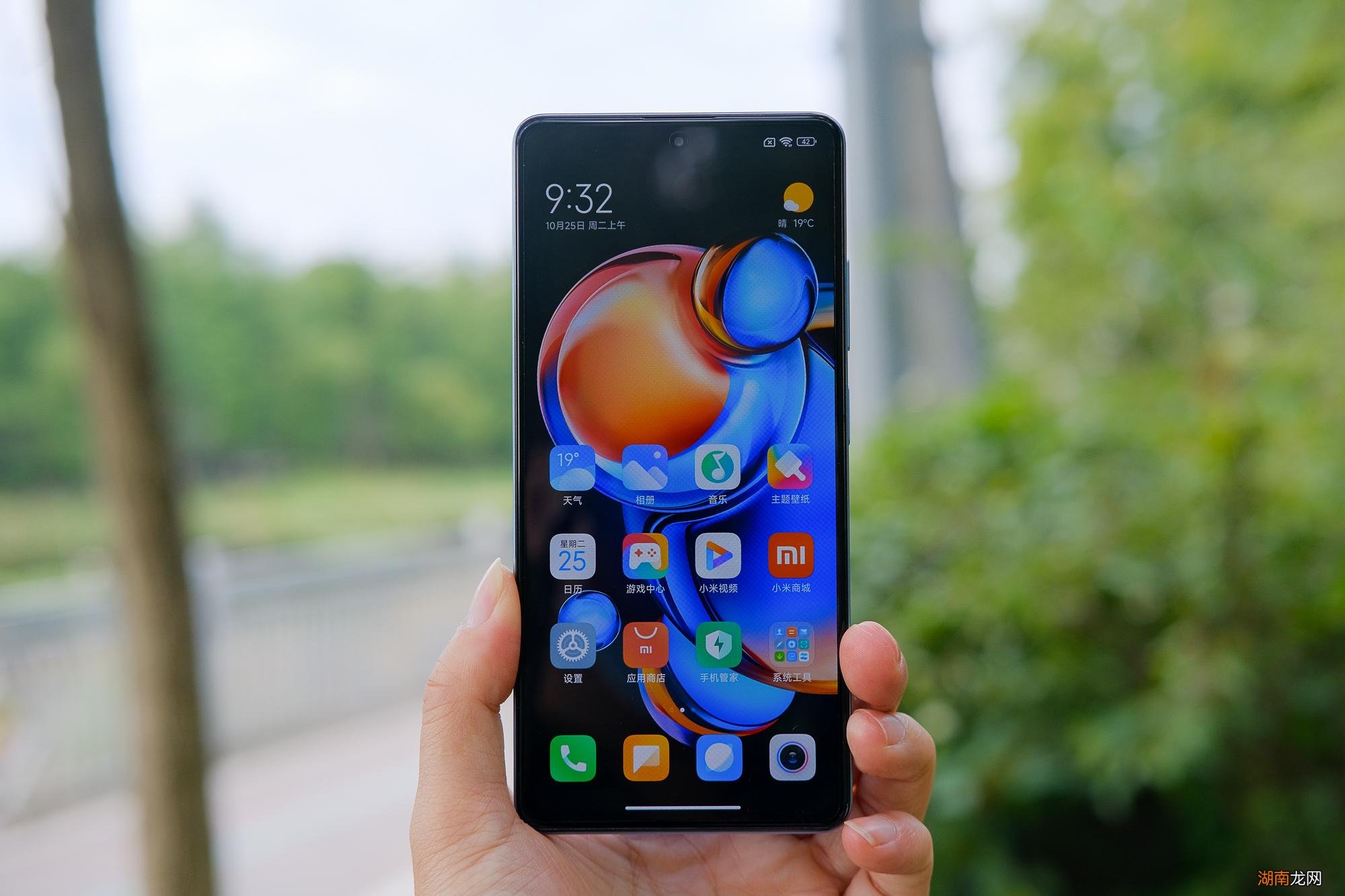 适合老年人使用的手机 最好用的老人智能手机排行榜