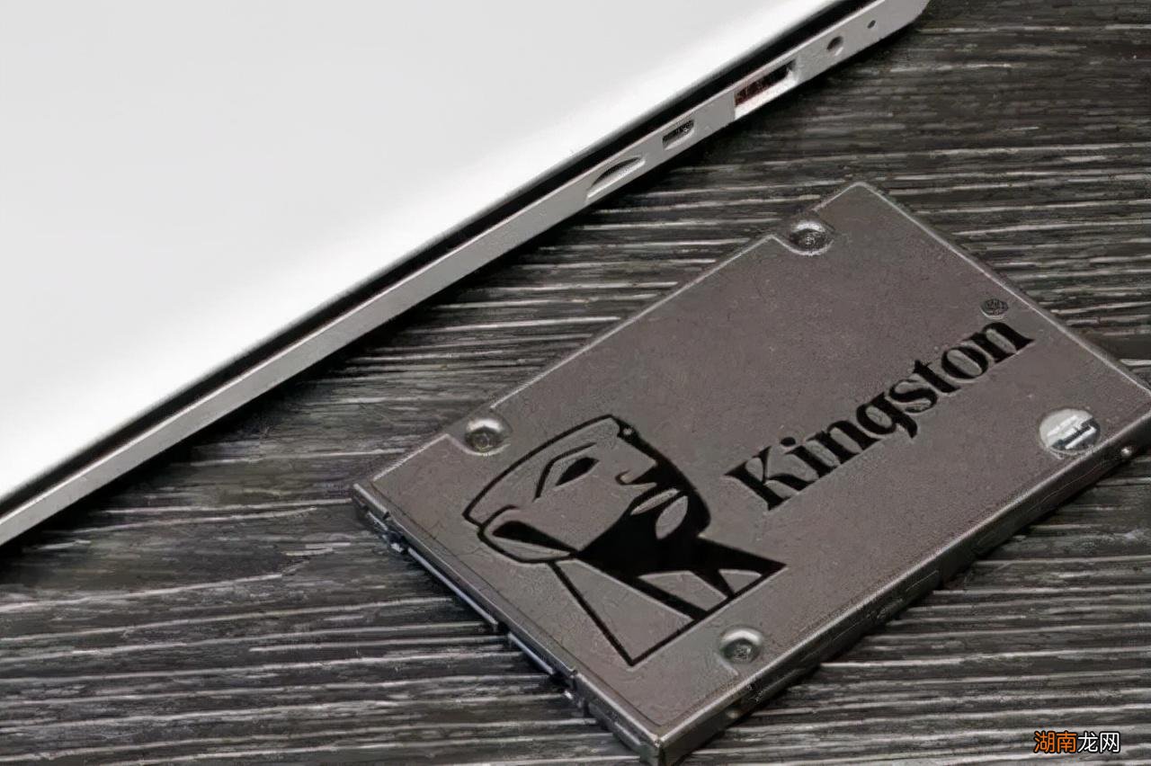 怎么选择硬盘更合适 固态硬盘对比机械硬盘优缺点分析