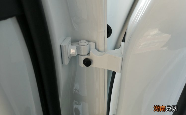 汽车车门铰链哪种好