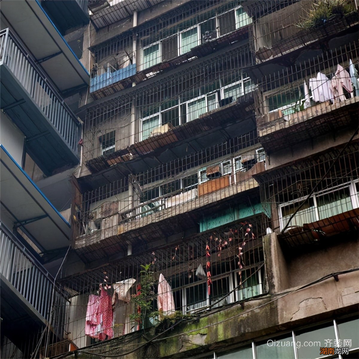 32层楼腰线层在几层 32层的电梯楼买房子几楼最好