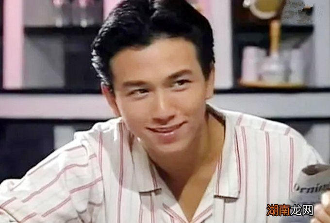 温兆伦的现任老婆是干什么的 温兆伦老婆个人资料简介