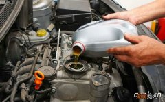 汽车机油压力过低还能开吗