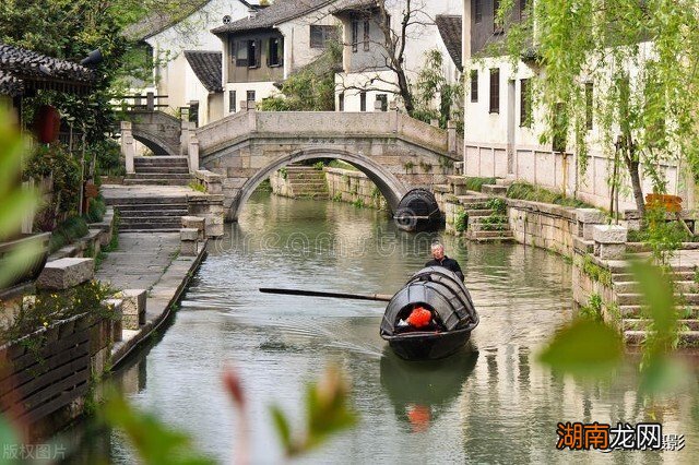 国内最适合养老的十大城市 全国最宜居的城市前十位