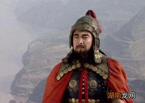 历史上曹操与刘备的七次巅峰对决 曹操和刘备最后谁赢了