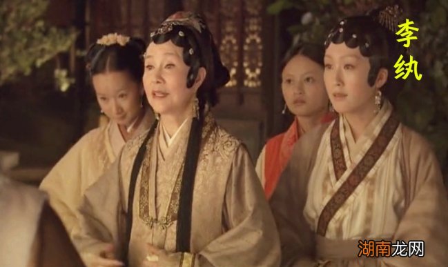 简单概括人物李纨经典情节 红楼梦李纨的性格特点分析