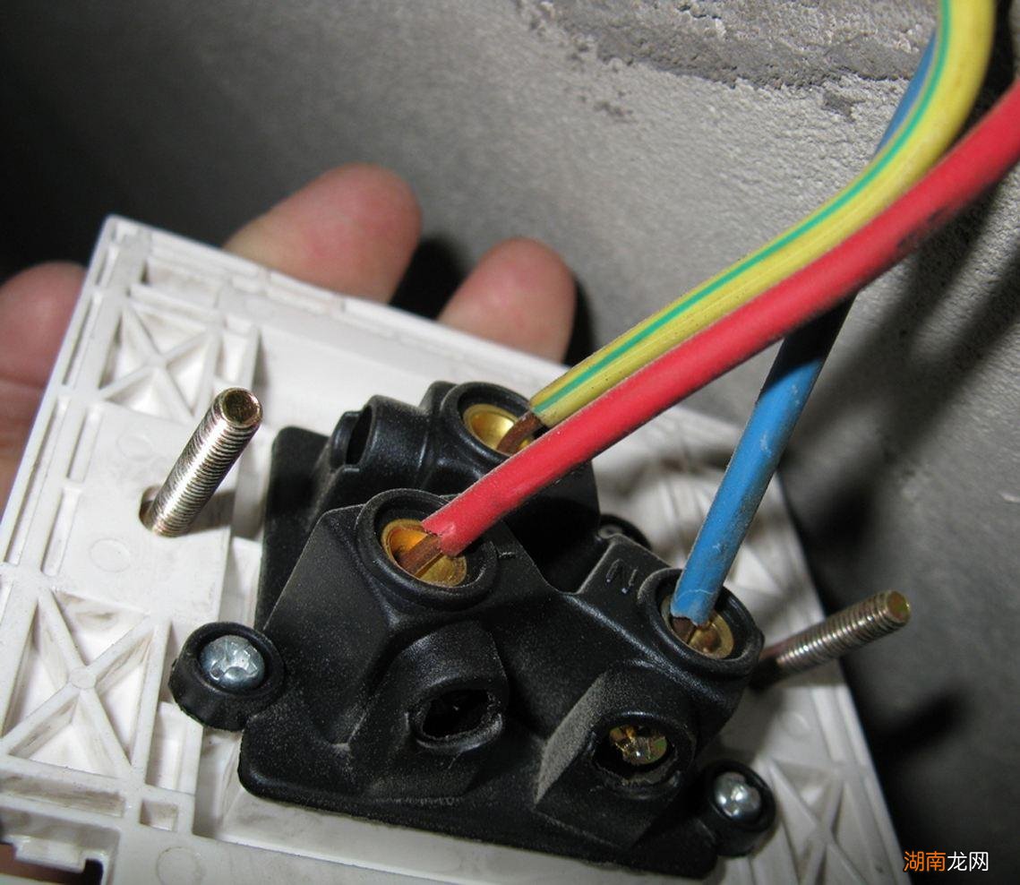 没有地线漏电开关会跳闸吗 没有地线漏电保护器起作用吗