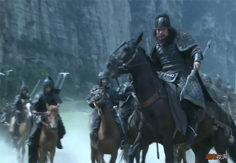 历史上长坂坡之战的作战双方是谁 长坂坡之战的故事简介