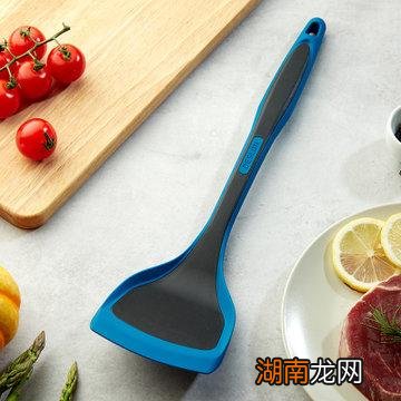 硅胶锅铲长期使用对身体有害吗