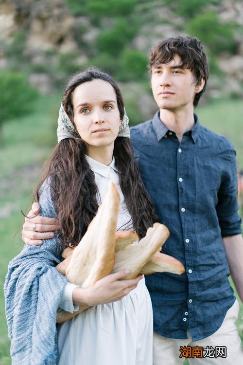 教你5招牢牢掌握他的心窍门 怎么抓住男人的心