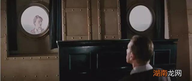 海上钢琴师选择死亡的原因 海上钢琴师不去找女孩的原因