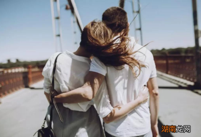 维持一段长久的感情的技巧 两个人在一起怎么相处才能长久