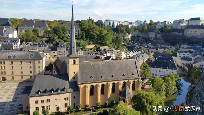 卢森堡面积人口及自然环境情况 卢森堡是哪个国家