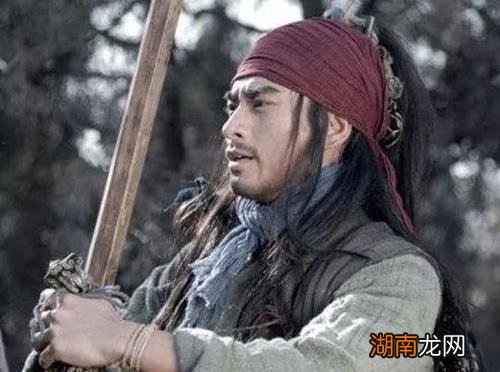 谁的力气大在梁山排名更靠前 鲁智深和武松谁厉害