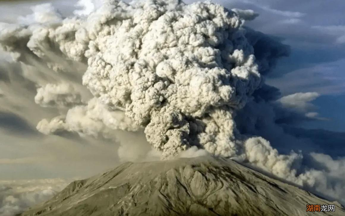 2022年富士山会喷发吗 富士山是活火山还是死火山