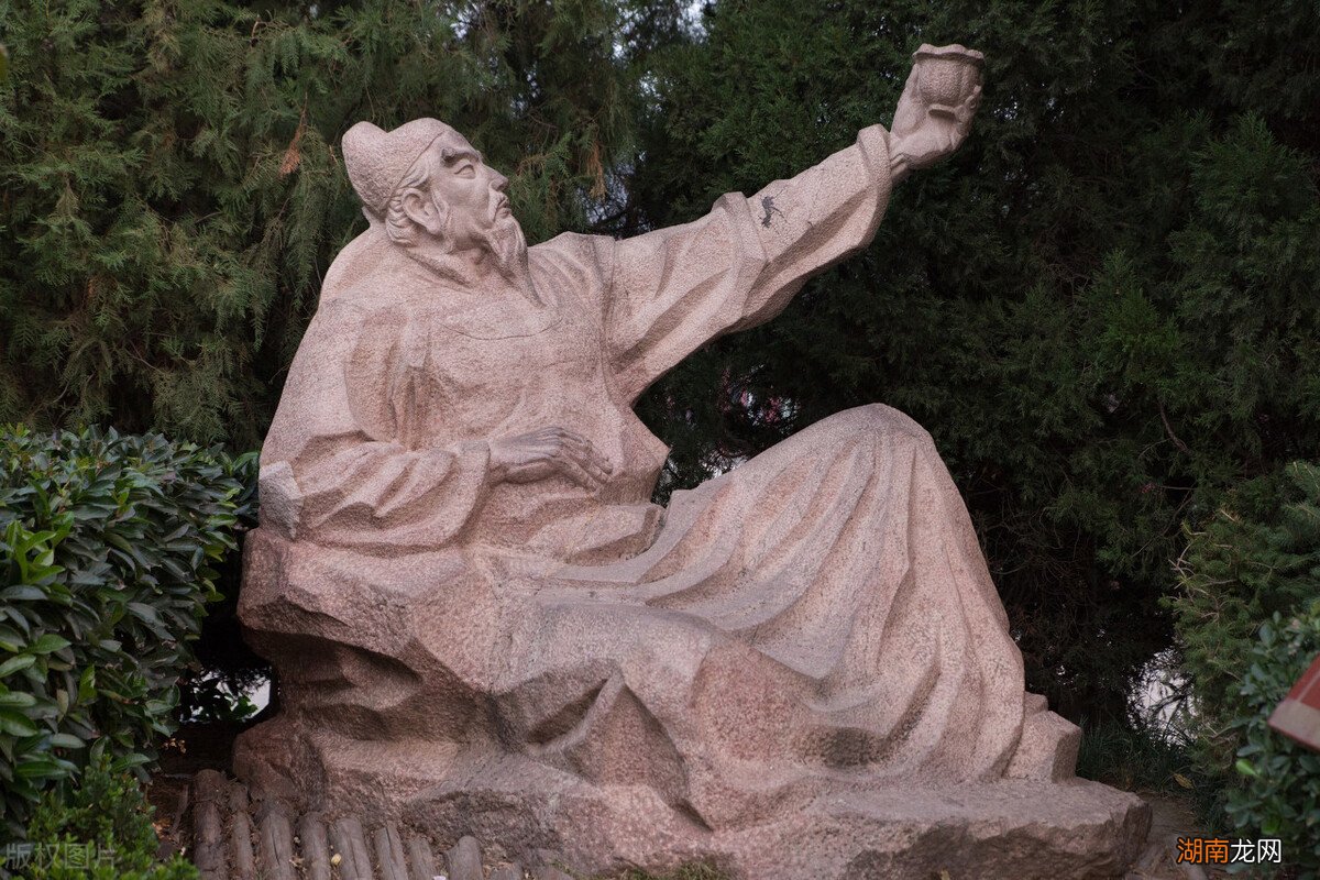 唐代诗人李白的人物生平及代表作品 李白个人资料简历