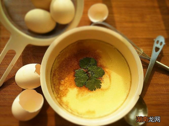 揭秘鸡蛋羹怎么蒸出来又嫩又滑 鸡蛋羹蒸多久能熟