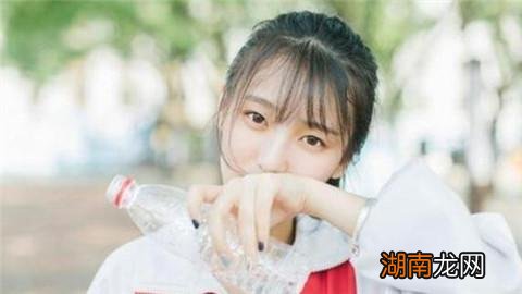 女生说你猜男生这样回答更巧妙 你猜的下一句幽默回复