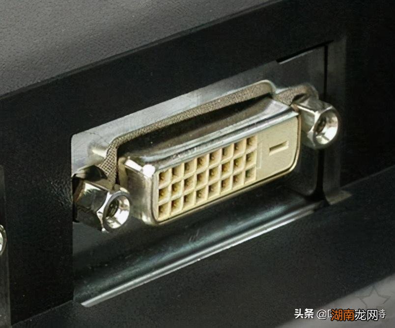 于VGA、DVI、HDMI的区别 vga是什么意思